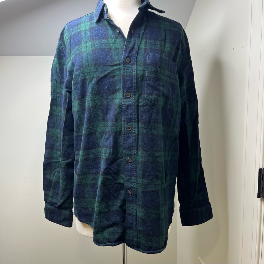 LL Bean Slightly Fitted Blue Green Plaid Button Down Flannel